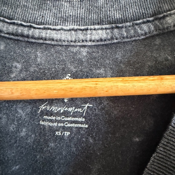 Free People FP Movement Washed Black Gray Women’s Leg Day Oversized Tee size XS - Picture 8 of 9